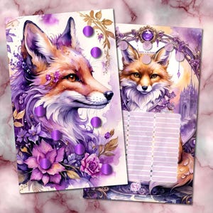 Könnte beinhalten: Zwei dekorative Planer-Aufkleber mit Aquarellillustrationen von Füchsen. Die Füchse haben orangefarbenes und weißes Fell, umgeben von lila Blumen und Akzenten. Ein Aufkleber trägt den Text "world in the fields" und der andere "Summer".