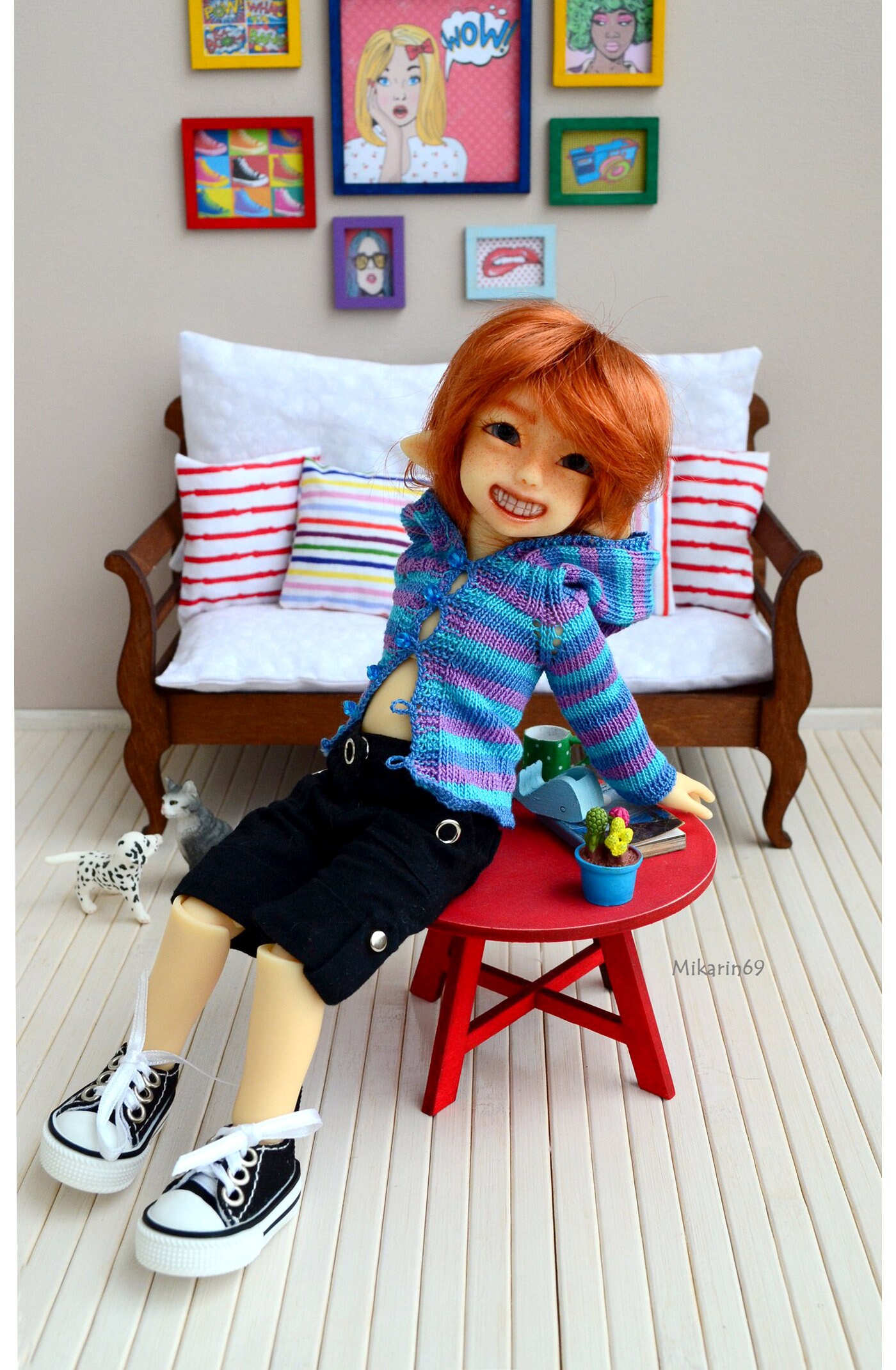 16 Doll coffee table round. Barbie coffee table 1/6 scale Etsy