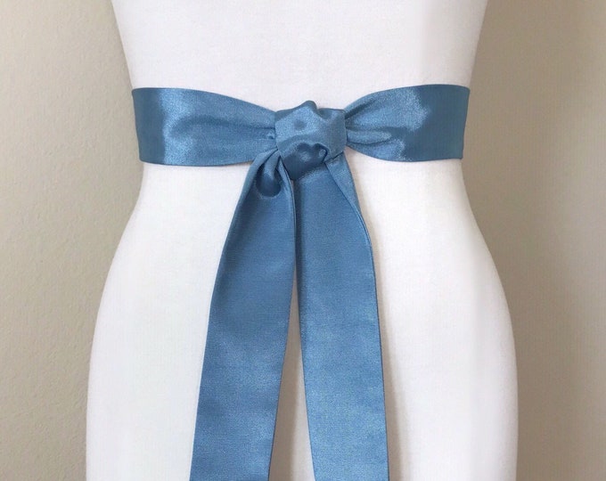 Narrow Smoke Blue Satin Sash, Ribbed Smoke Blue Sash Belt, Blue Gray Wedding Dress Sash, Bridal Sash, Gray Blue Satin Sash Belt, Satin Swank