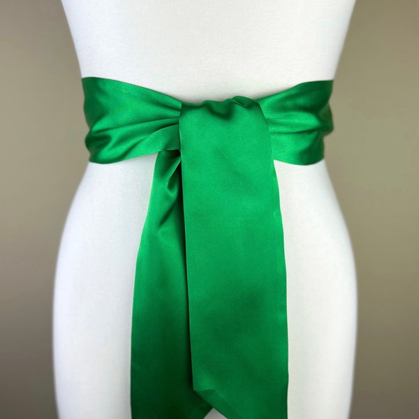 Kelly Green Sash Belt, Bright Green Satin Sash, Green Satin Belt, Kelly Green Belt, Christmas Dress Sash, Christmas Green Sash, Satin Swank