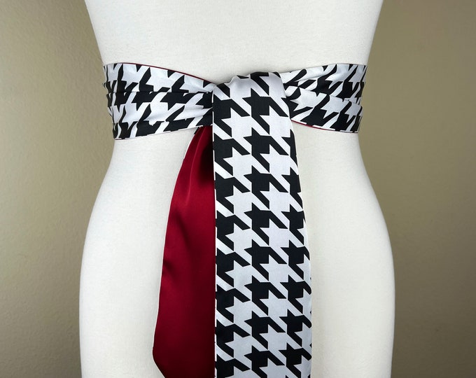 Houndstooth Sash, Black & White Houndstooth Satin Sash, Black White Satin Sash Reverses to Crimson or Black, Houndstooth Belt, Satin Swank