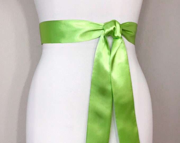Narrow Kiwi Green Sash, Light Green Satin Sash, Kiwi Green Satin Sash, Spring Green Sash Belt, Green Wedding Dress Sash, Satin Swank