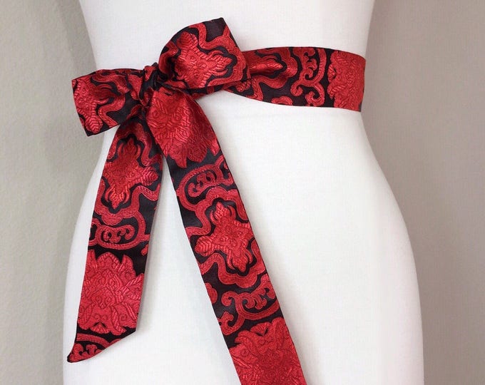 Red & Black Chinese Brocade Sash, Red Sash in Satin Brocade, Red Obi Belt, Black and Red Kimono Sash Belt, Asian Brocade Sash, Satin Swank