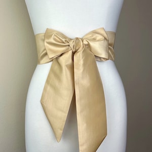 Crisp Taffeta Sash in Pale Gold, Gold Dress Sash, Gold Taffeta Sash Belt, Gold Sash Belt, Wide Gold Belt, Gold Wedding Sash, Satin Swank