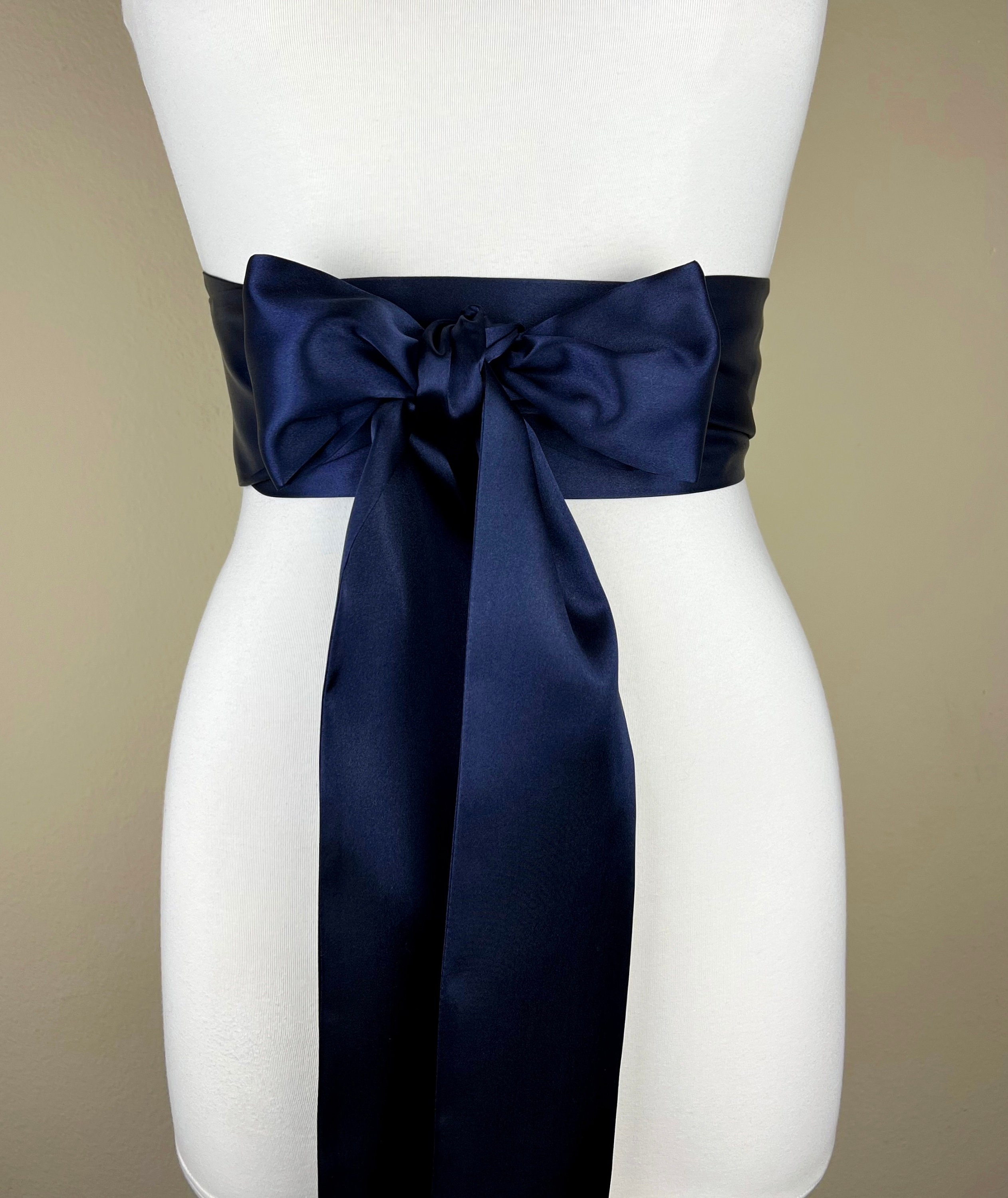 Blue top satin belt