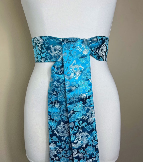 Silver shop obi belt