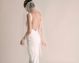 Kylie Veil - Fingertip Length Veil with Minimal Volume, Simple Short Wedding Veil, Soft Bridal Veil, Ivory, White, Tulle, 3039