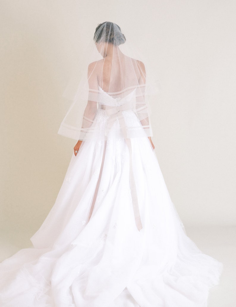 Amanda Veil Short Horsehair Wedding Veil 1/2 and | Etsy