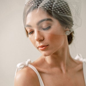 Iris Veil Birdcage Veil with Diamond Netting and Bridal Illusion Tulle Design, Added Rhinestones, Wedding Veil, Chic Bride, 3028 image 4