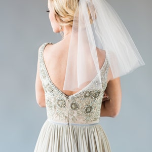 Kiera Veil - Shoulder Length Veil, Short Wedding Veil, Bridal Veil, Ivory Veil, Simple Single Tier Veil