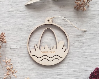 St Louis Skyline Christmas Ornament - St Louis Arch - Holiday Wine Tag - Teacher Gift
