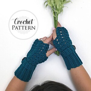 Feminine Lacey Fingerless Gloves CROCHET PATTERN Crochet Fingerless Glove Pattern Crochet Gloves Texting Glove Pattern image 2