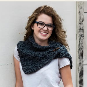 Chunky Crochet Neck Warmer Pattern: Beginner-Friendly Button Cowl (PDF)
