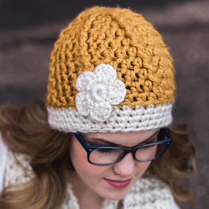 Quick and cozy crochet ribbed beanie made with super bulky yarn for maximum warmth and softness. Beginner-friendly PDF crochet pattern that works up in about an hour. Features stretchy ribbed texture and classic folded brim for a snug, stylish fit. Shown in neutral tones for a timeless winter look. Perfect handmade hat for markets, gifts, or relaxing weekend projects that deliver instant satisfaction.