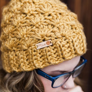 CROCHET PATTERN Emma Beanie Super Chunky Winter Hat for Women Shell Stitch Crochet Hat Pattern Chunky Beanie Pattern image 5