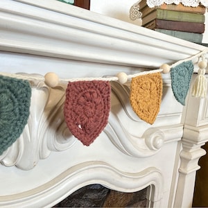 Fall Crochet Garland Pattern | Golden Harvest Pennant Motif | Crochet Pattern with Stitch Chart image 1