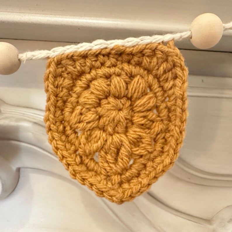 Fall Crochet Garland Pattern | Golden Harvest Pennant Motif | Crochet Pattern with Stitch Chart image 4