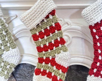 Chunky Farmhouse Christmas Stocking Crochet Pattern | Quick Holiday Decor in Super Chunky Yarn