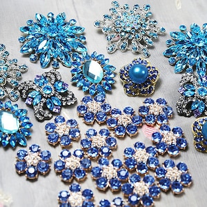 Lot 40 BLUE TONE Crystal Button Rhinestone Brooch Wedding Accessories Bouquet Supplies Wedding Invitation Decor Wholesale Brooches Pins DIY image 2