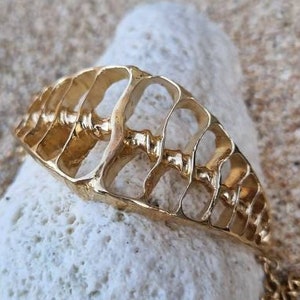 Sea snail bracelet, sea jewelry, Fibronacci ocean jewel, Mermaid cuff, Sea jewelry, mermaid gift, beach, summer, 24k gold plated, boho gift