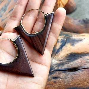PRIMITIVE Wooden triangle Hoops, wood earrings, tribal jewelry, big size hoops, Carved Hoops,, boho, handmade, organic, ethically made, gift
