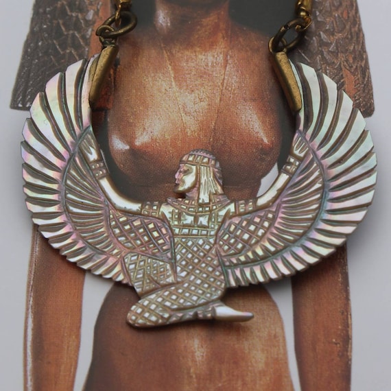 GODDESS ISIS pink shell pendant, nacre jewelry, egyptian jewelry,  carved necklace, healing jewelry, goddess jewelry, Isis necklace, small