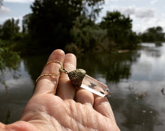 ACORN Brass crystal quartz pendant. White Crystal point, Quartz Gemstone. Acorn jewelry, forest casting, nature jewelry, faery jewelry, gift