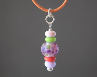 Lila Lila Anhänger Halskette Sterling Silber Glas Lampwork Halskette Handgemachte Perlen Schmuck Einstellbare Choker Lange Halskette Geschenk für Sie
