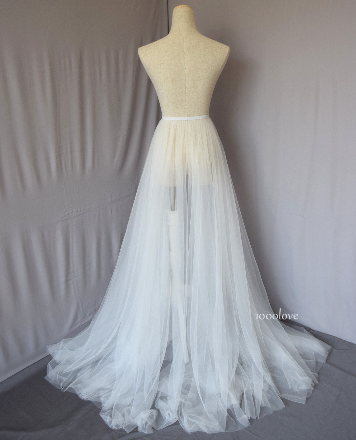 removable overskirt