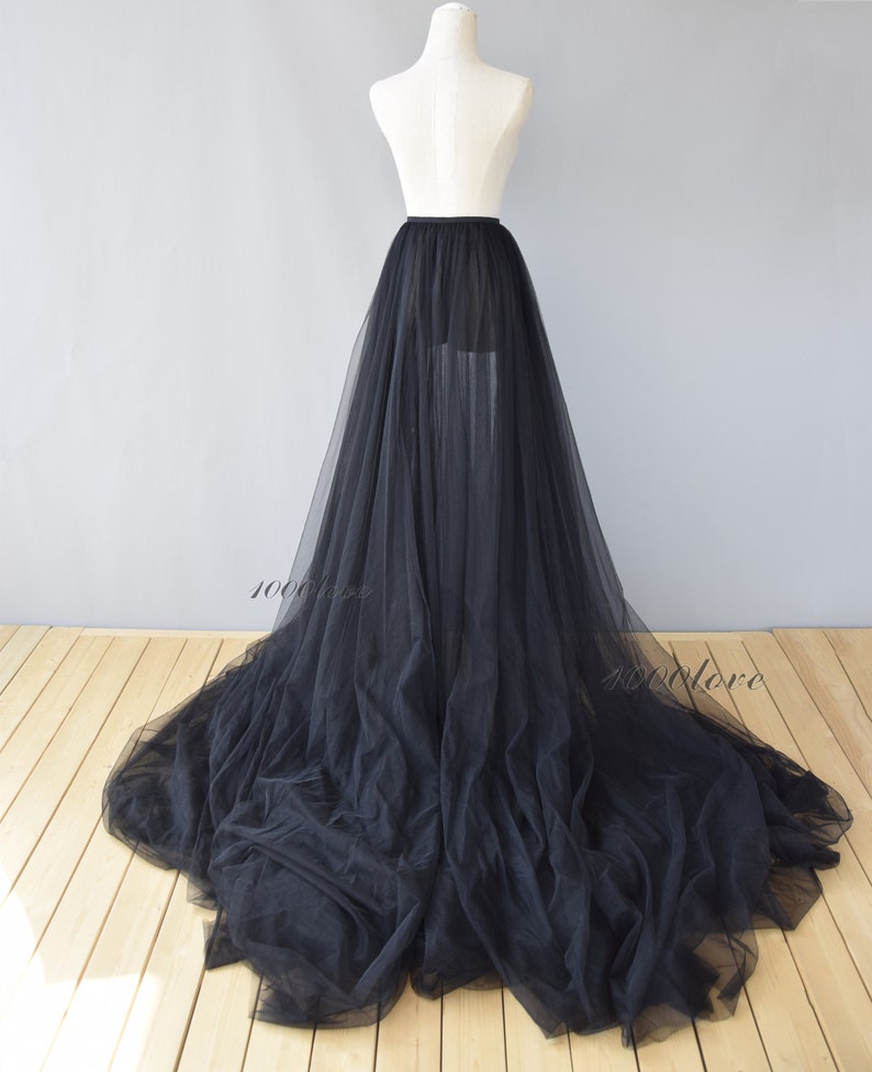 removable overskirt