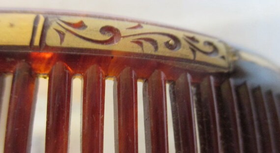 antique art deco red celluloid hair comb gold pai… - image 4