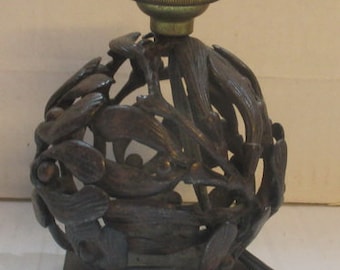 art deco wrought iron mistletoe table lamp Brandt
