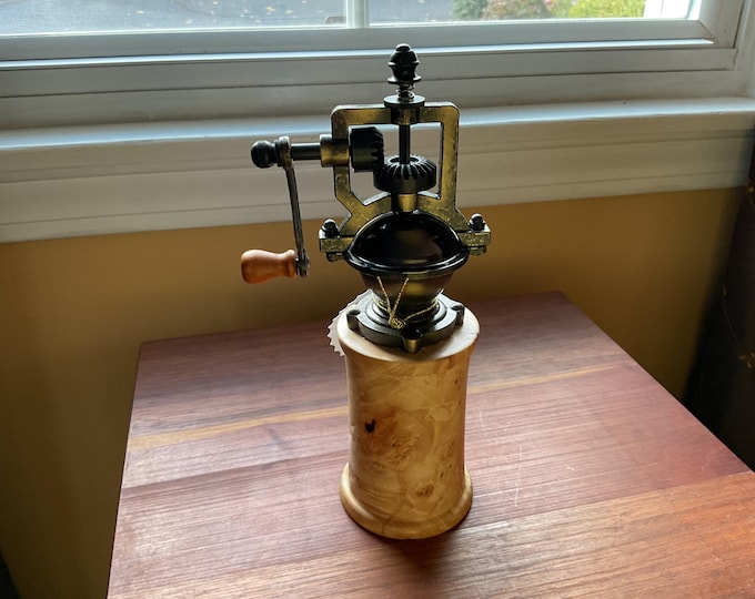 Maple Burl Wood Antique Style Pepper Grinder