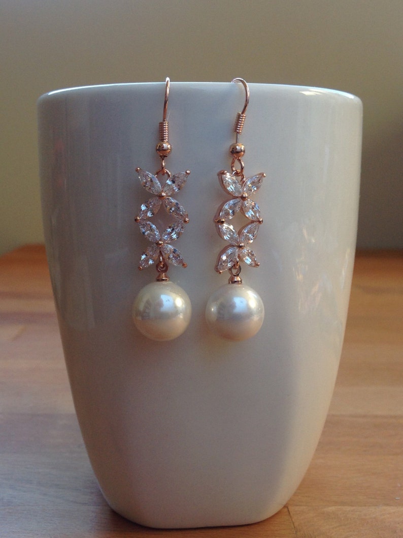 Rose gold plated floral crystaland pearl earrings image 5