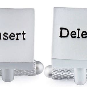 Insert and delete silver cufflinks image 2