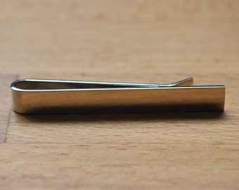 Glossy silver tie bar