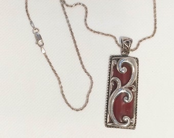 Sterling Necklace / Silver Carnelian Necklace / Vintage 925 Necklace / Silver Necklace / Carnelian Pendant  / Artisan Jewelry / Chalcedony