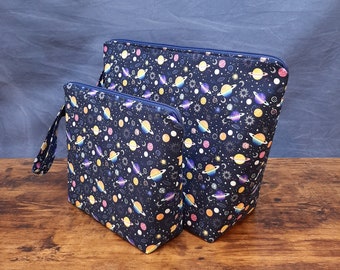 MTO Colorful Cosmos Project Bag - 1-2 Skein or 5-7 Skein Project Bag - Wedge Bag - Zipper - Handle