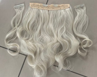 Hexy-Halo Elastic wire hair extensions 20” with 2 18” clip in pieces for the side layers thick wavy synthetic light blonde platinum 60 150g