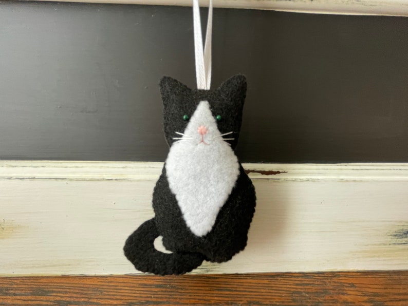 Tuxedo Cat Ornament Felt Tux Kitten Black White Cat Kitten Xmas Ornament Felt Animal Handmade Kitty Cat Christmas Ornament Crazy Cat Lady image 4