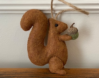 Squirrel Ornament Red Squirrel Felt Animal Ornament Handmade Woodland Fall Ornament Fall Decorations Christmas Ornament Fall Decor Critter