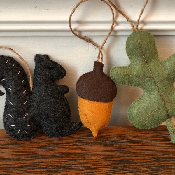 Squirrel Ornament Leaf Acorn Ornament Set Felt Animal Ornaments Felt Ornaments Christmas Fall Decor Woodland Ornaments Rustic Fall Ornaments