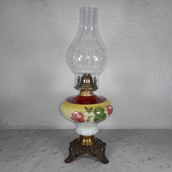 Glass chimney sale for oil lamp