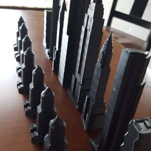 Skyscraper Chess Set // 3D Printed // Custom Building Chess Pieces