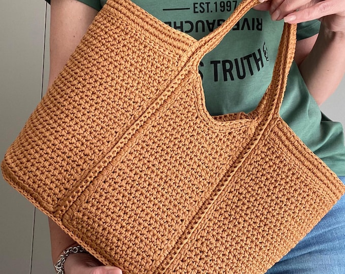 CROCHET PATTERN Camelia Bag Crochet Bag Pattern Tote Pattern crochet purse  woman bag, shopping bag, summer bag beach bag, handbag