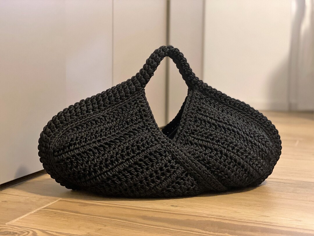 【HEREU】CADOR Slouchy Crocheted Raffia Shoulder Bag CADOR - Slouchy Crocheted Raffia Shoulder Bag – Hereu Studio