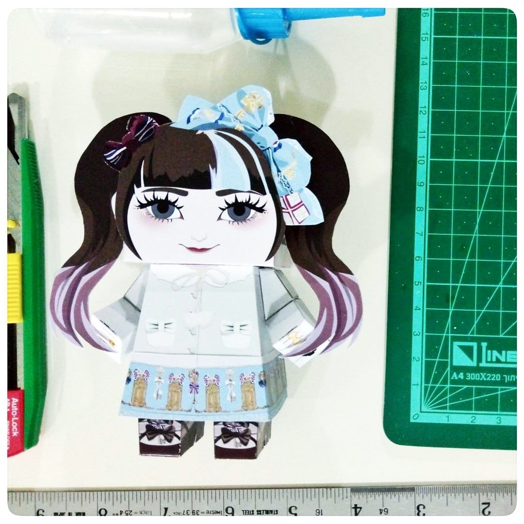 A Trendy Tokyo Girl- Illustrated 3D DIY Paper Craft Doll - Etsy