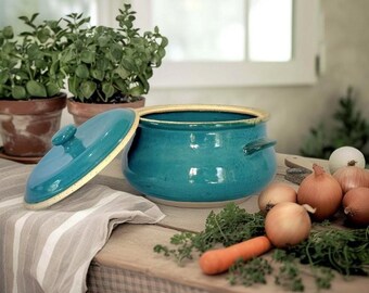 Handmade Turquoise Ceramic Casserole Pot with Lid: Rustic Oven-to-Table Stoneware 4 Liters