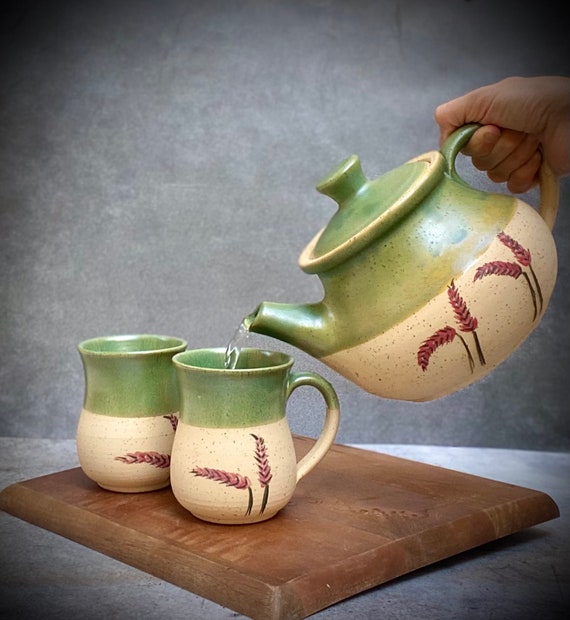 Ceramic Tea Kettle, Green Teapot, Unique Tea Pot, Handmade Pot, Tea  Pitcher, Pottery Pot, Large Teapot, Family Kettle, Christmas List Ideas 