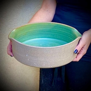 Rustic Green Baking Tray, Round Shaped Baking Dishes, Ceramic Casserole Dish, Green Dinnerware for Holidays, Gift for Mom, Wedding Presents